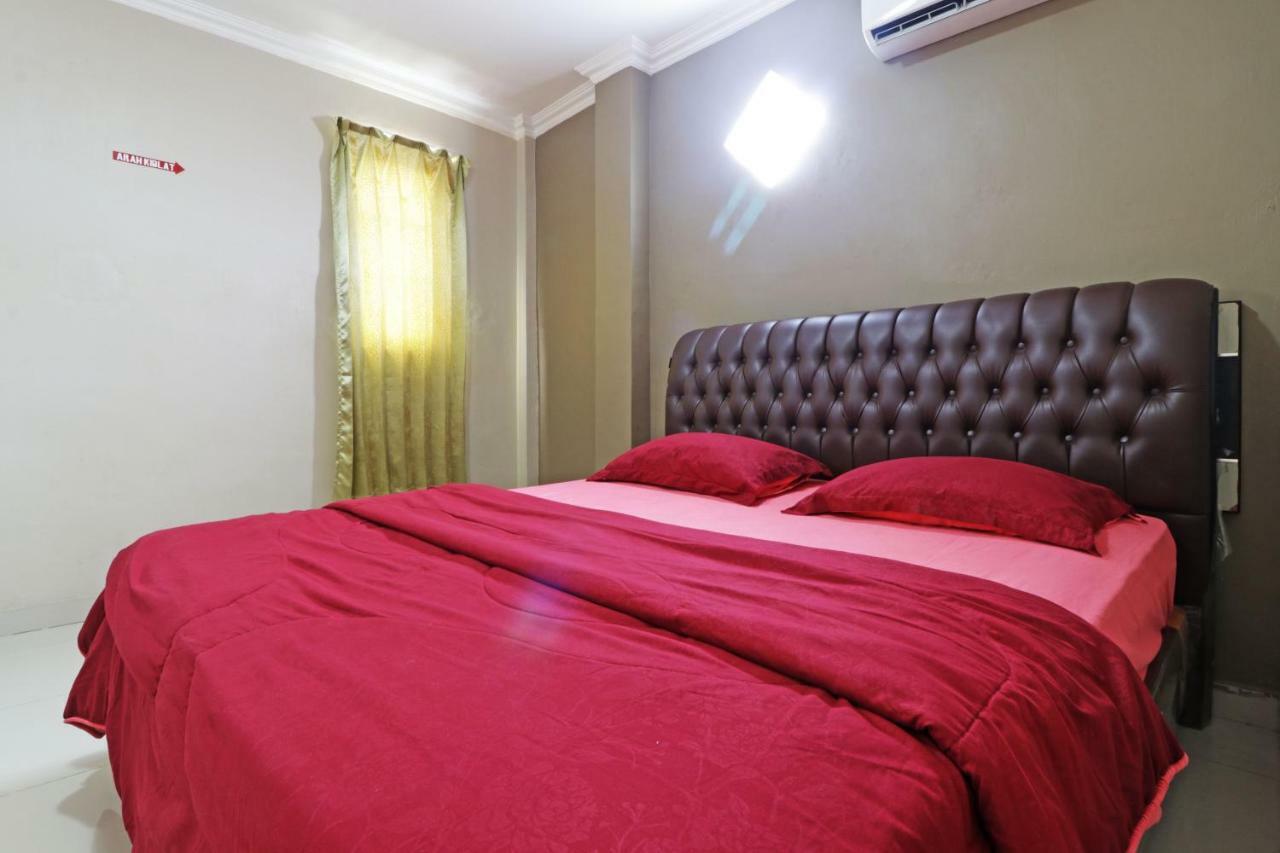 Hotel Graha Soeltan Sunggal Exterior foto